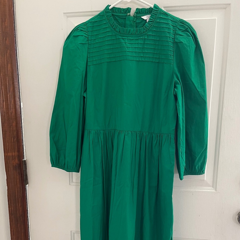 Crown & Ivy NWT green eyelet hem midi  dress Size 6